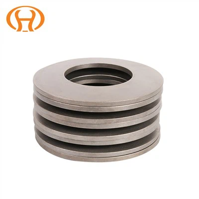 Feistis Comhla Liathróid Suíochán Miotail Cóimhiotail Niteoirí Earraigh